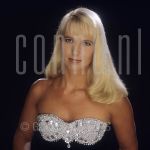 Linda de Mol (Date Unknown) at studio in Amsterdam.

[keywords]Posed, Half Length, Eyecontact, Smiling[/keywords]